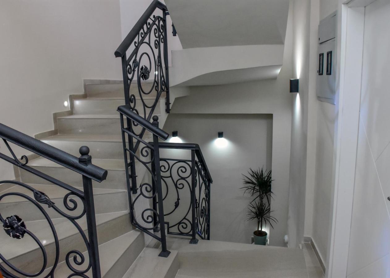 Good Times Luxury Apartments 비톨라 외부 사진