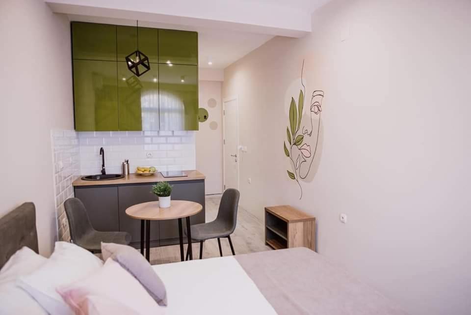 Good Times Luxury Apartments 비톨라 외부 사진