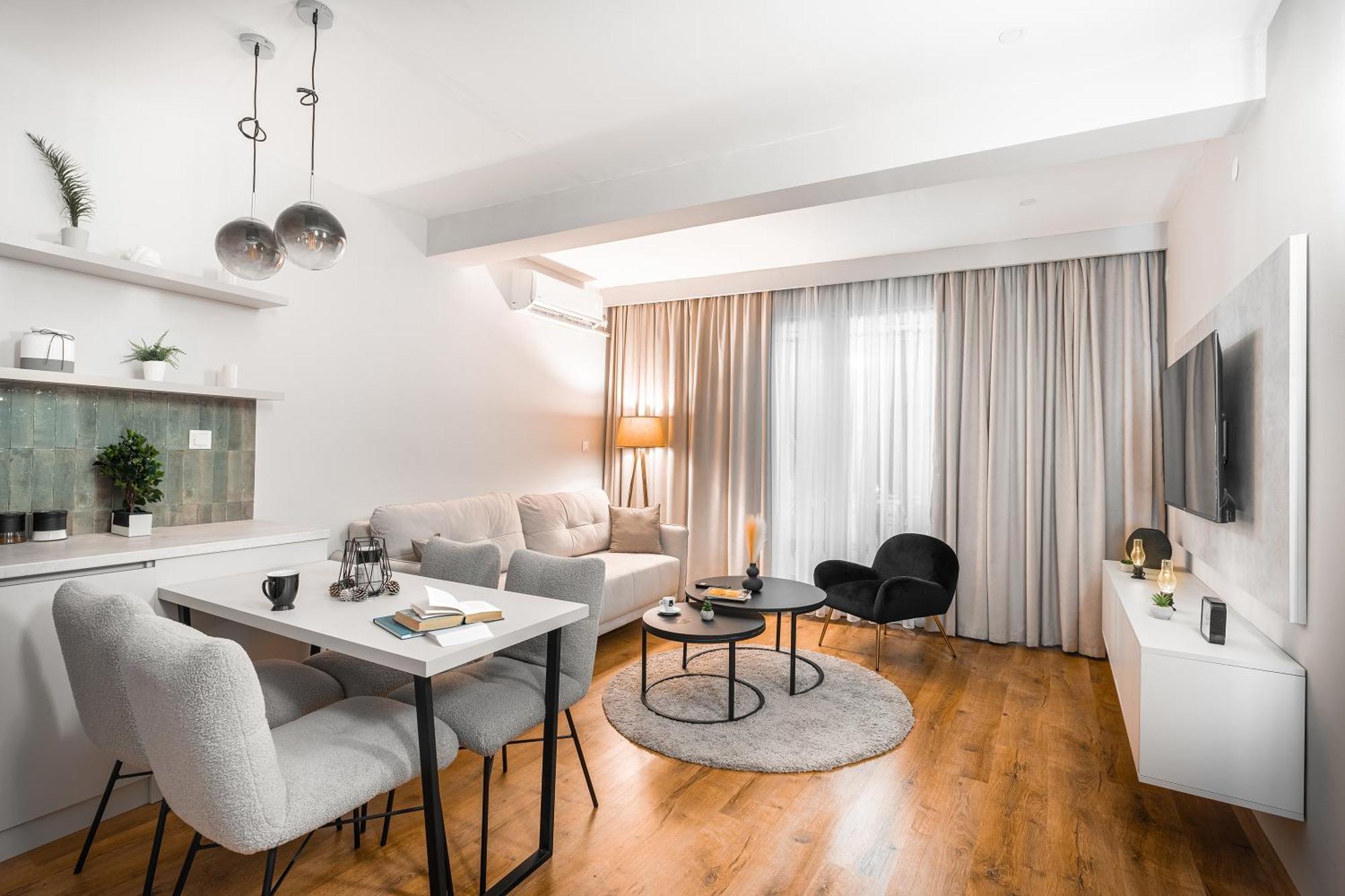 Good Times Luxury Apartments 비톨라 외부 사진